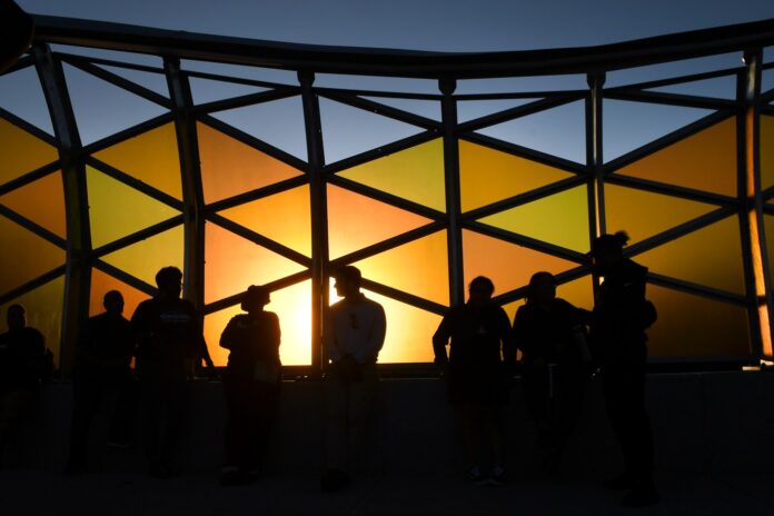 Column: A Connecticut mayor says goodbye to her office, but not to her beloved city