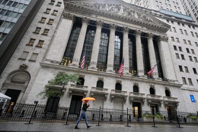 US stocks slip as Wall Street sees both good and bad in Big Tech profits, US-China relations