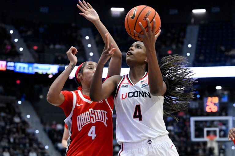 ‘She’s pretty unique’: UConn women’s basketball freshman Blanca Quinonez shows high ceiling in rout