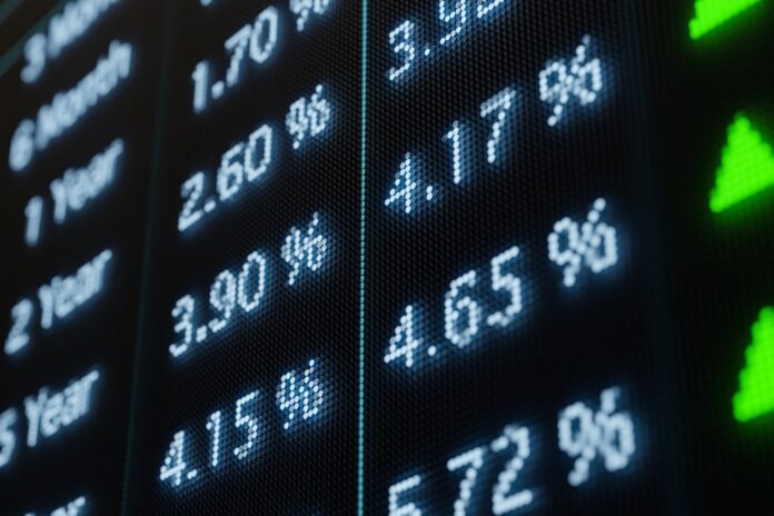 I’m a banking nerd: 4 rules I follow before moving my savings