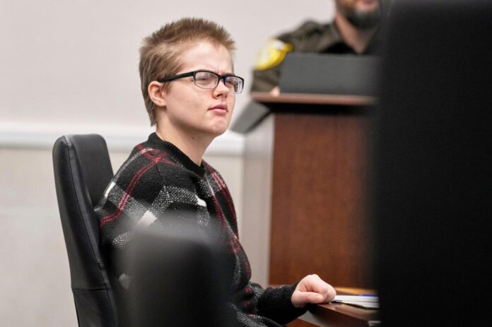 Wisconsin seeks to block conditional release of woman involved in Slender Man stabbing after escape from group home