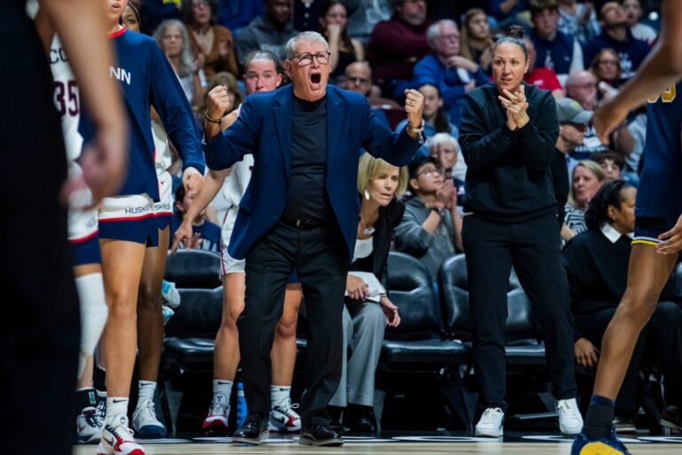 UConn women’s basketball stays No. 1 in AP Top 25 after wins vs. No. 6 Michigan, Utah