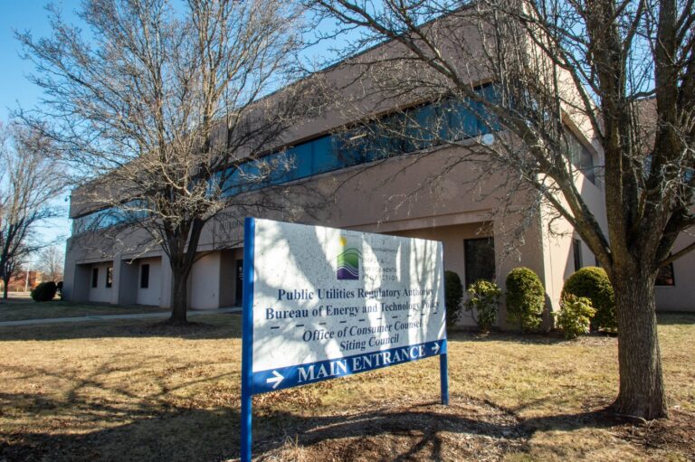 CT gas companies to get do-over on rate increase decision. State attorneys referred to ethics committee