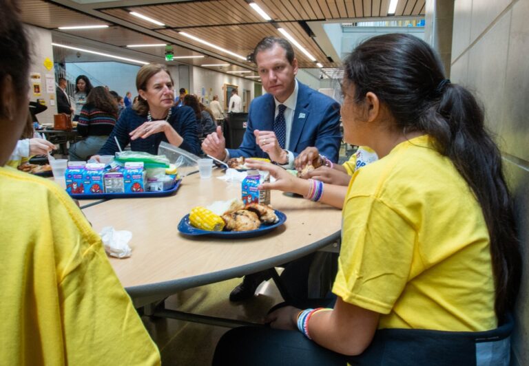 CT awards $800K to increase school children’s access to fresh, locally grown food