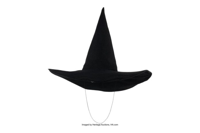 Black hat worn by Wicked Witch of the West in ‘The Wizard of Oz’ is going up for auction
