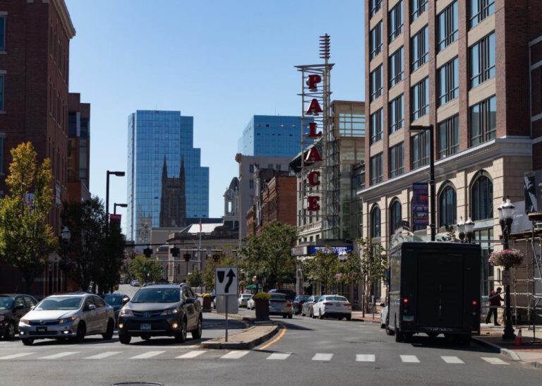 CT restaurant known for food and views closing. ‘Heartbroken as if parents sold my childhood home’