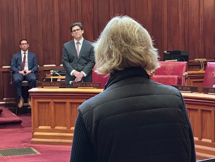 CT Senate gives final approval to emergency human services fund