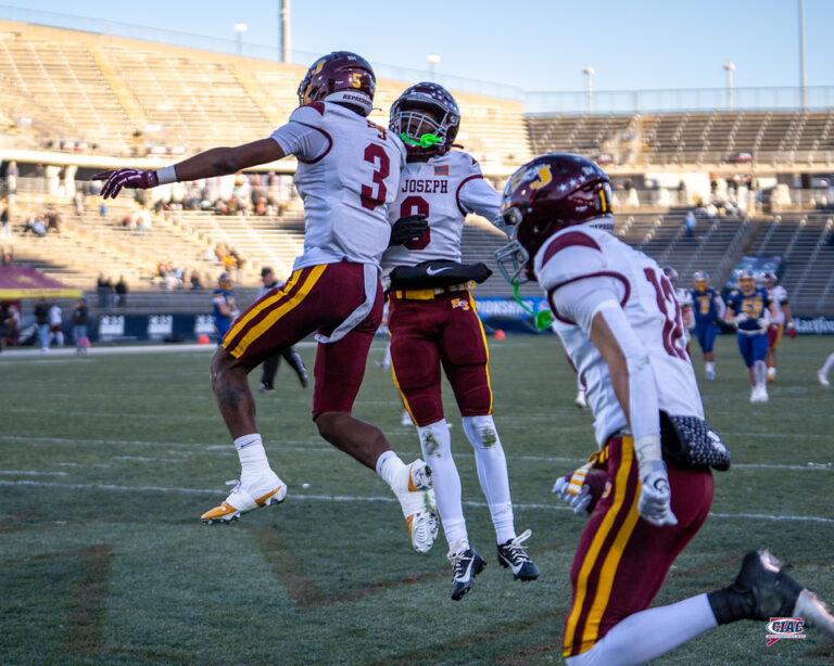 CT High School Football Poll: State’s hottest team crashes top five; area teams remain in rankings