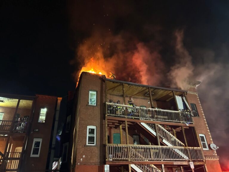 Two-alarm fire at mixed-use building in Hartford leaves 22 people displaced
