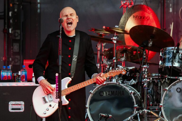 Q&A: ‘Nothing was quite the same after that’: Smashing Pumpkins’ Billy Corgan relives 30 years of ‘Mellon Collie’