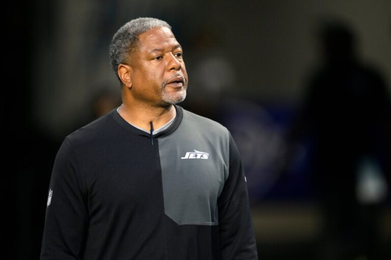 Jets fire defensive coordinator Steve Wilks following embarrassing loss to Jaguars