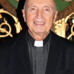 ‘Beloved Alberta Dad and Field Supervisor Nick Deacon Dies Suddenly, Leaving Community in Mourning’