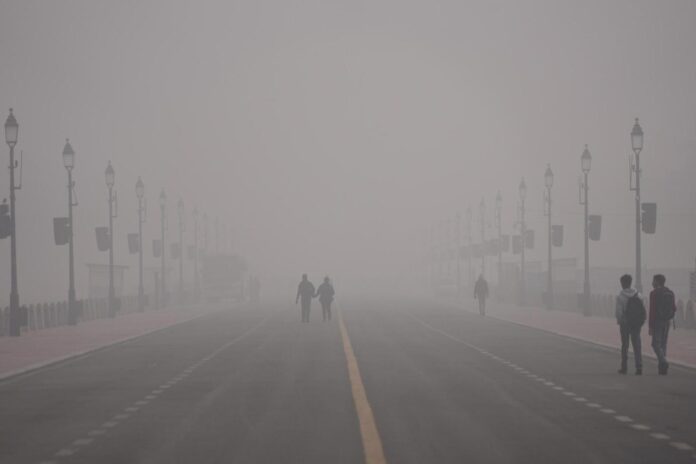 Toxic smog blankets New Delhi, disrupting travel and plunging air quality to hazardous levels