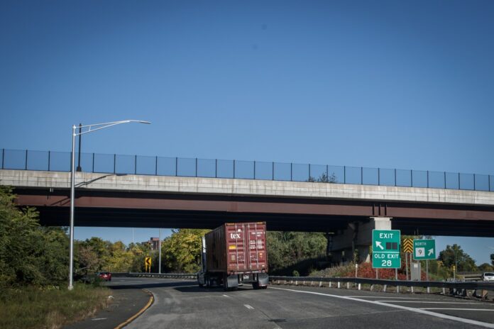 CT roadway and ramp projects begin this week. One will bring temporary highway closures.