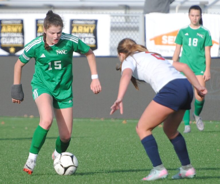 UConn-bound CT high school soccer star honored as All-American