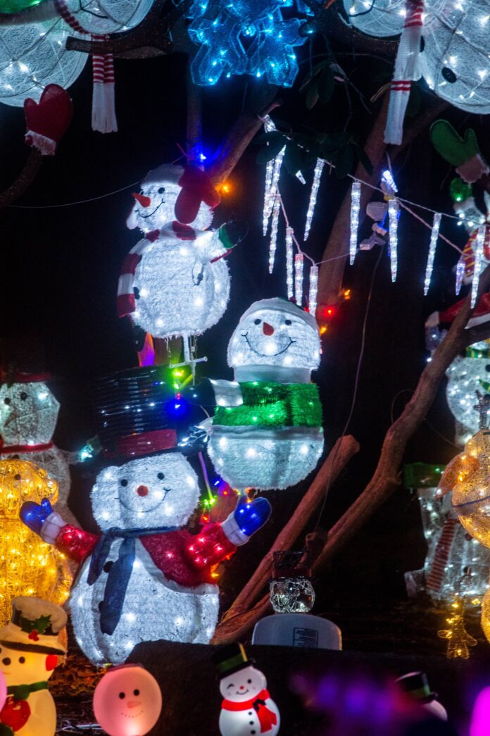 Robert B. Reich: How Christmas will steal the Trump