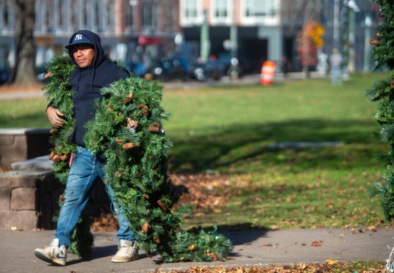 CT’s Chris Murphy is on a national stage. Something he’s doing in his home state is a lot different.