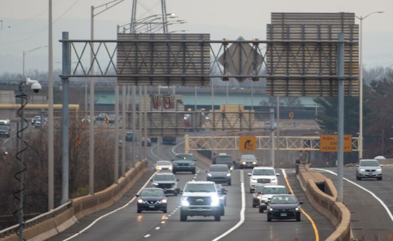 National report gives CT ‘caution’ and ‘danger’ ratings in different aspects of driving safety