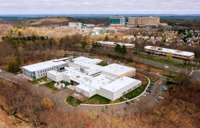 Rising in Connecticut: Amenity-filled apartment complex in bioscience and health system jobs corridor