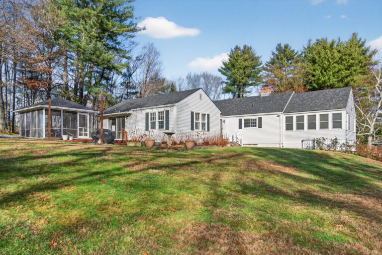 Property of the week: CT home dubbed ‘very idyllic’ and meticulously decorated