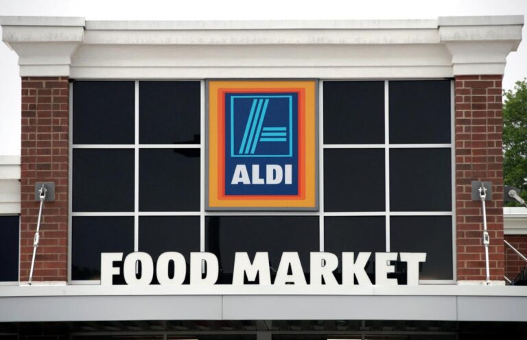 Bargain grocer Aldi seizes the moment and expands with consumers hurting