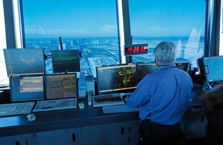 FAA picks 2 firms to replace 612 outdated radar systems that air traffic controllers rely on
