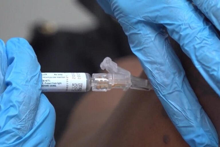 US drops the number of vaccines it recommends for every child