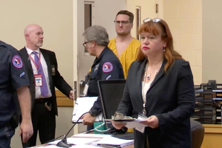 Illinois surgeon charged in Ohio couple’s killings is due in court