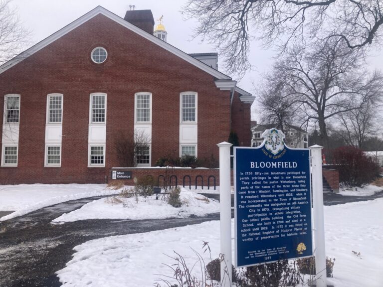 In central CT town, court rejects ex-deputy mayor’s lawsuit against town council