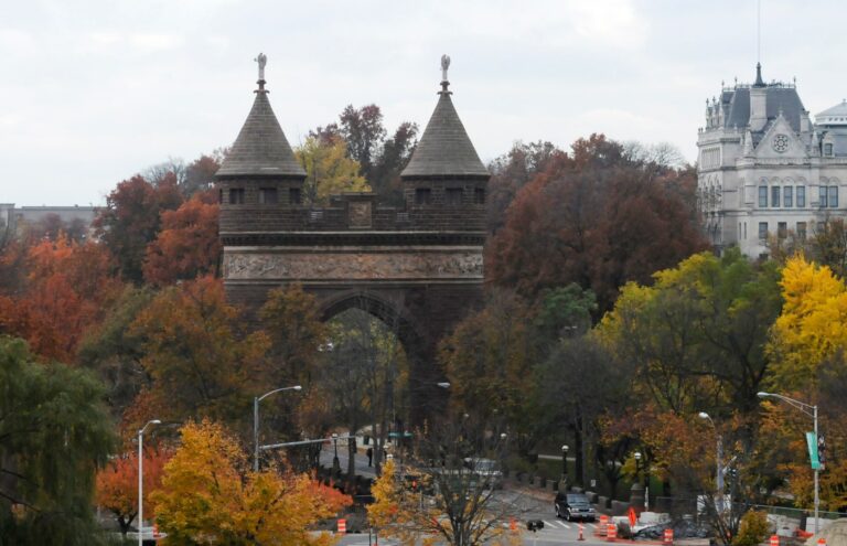 Woman suffers apparent gunshot wound to her shin; here’s where Hartford police found her