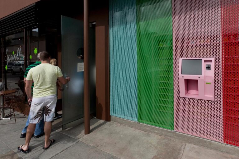 Fans mourn closure of cupcake vending machine company Sprinkles Cupcakes