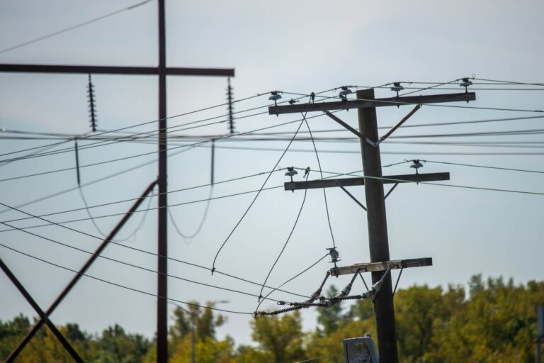 Trump and states aim to stop AI from inflating energy bills