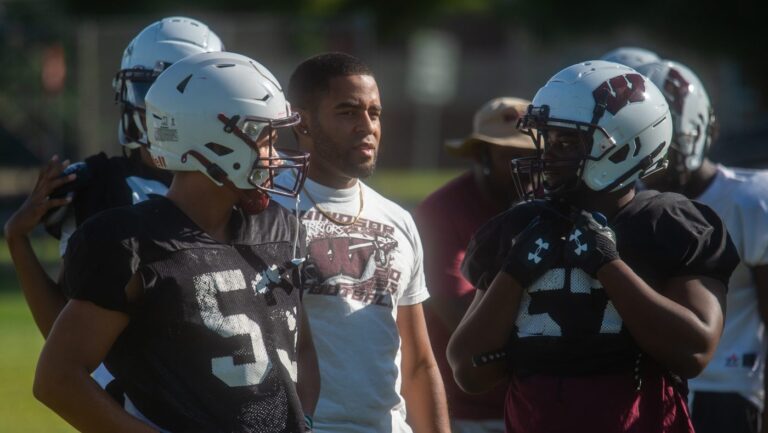 After winning a state title, Windsor football coach Quinn Fleeting resigns
