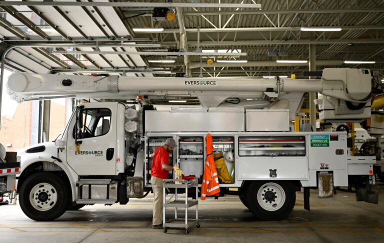 Hundreds without power in Hartford; here’s when restoration is expected