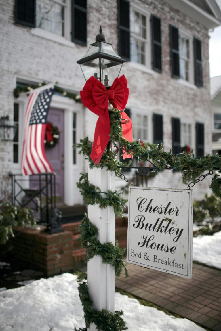 Plan to use CT historic building for upscale restaurant rejected. Why it drew opposition.