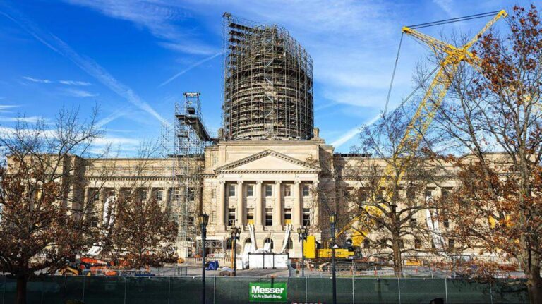 Bill introduced to allow universities to fire employees for ‘financial reasons’