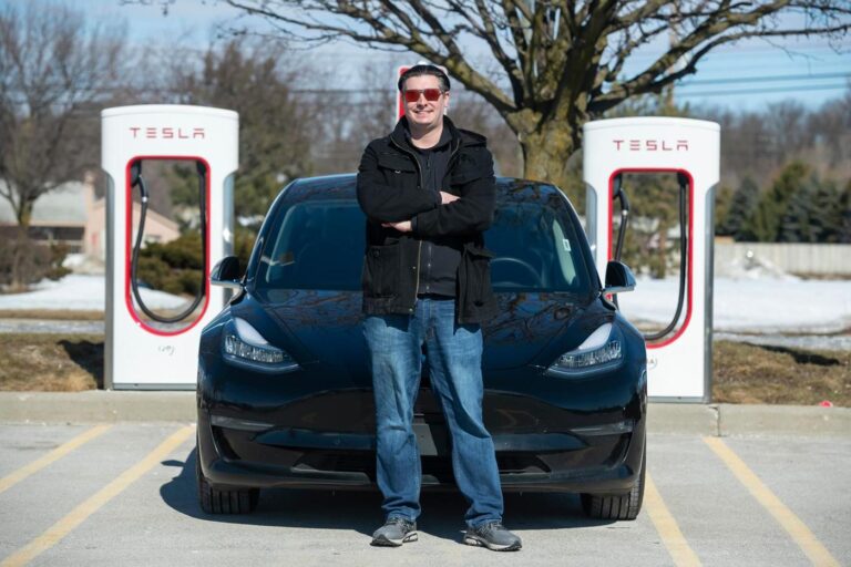 Used EVs under $25,000 propel sales even as new models languish