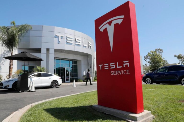 Tesla pushes back against California’s regulators