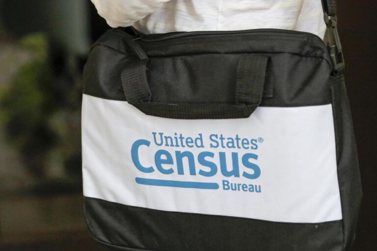 Immigrant rights groups seek to dismiss a Republican lawsuit to exclude noncitizens from US census