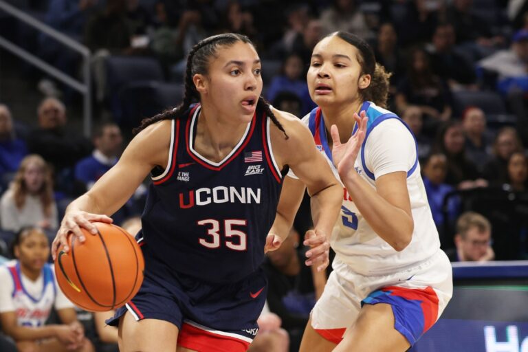 UConn women’s basketball earns 60th straight Big East win with 86-40 rout of DePaul