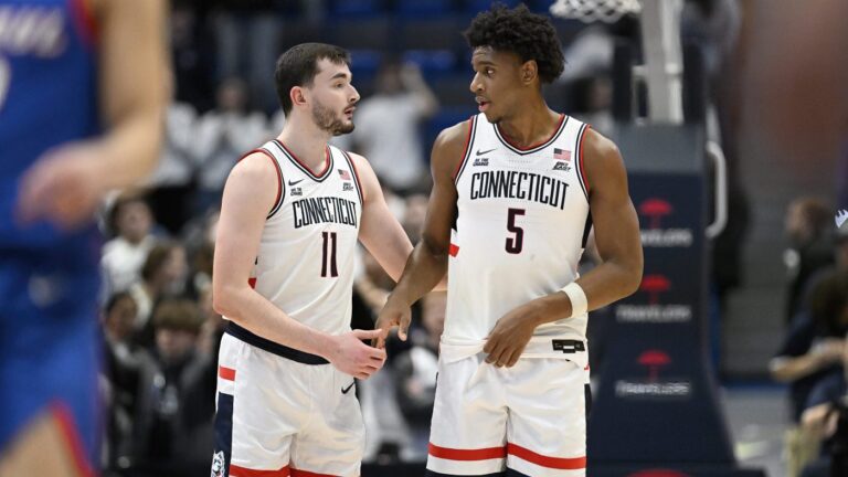 UConn men’s basketball seniors are ‘chasing glory’ as they prepare for final goodbye in Gampel