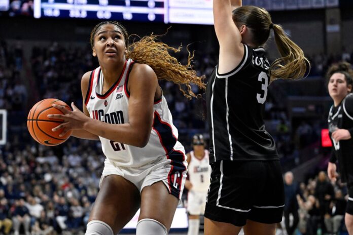 Sarah Strong, KK Arnold power UConn women’s basketball in Senior Day rout of Providence