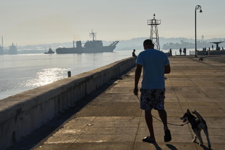 2 Mexican Navy ships laden with humanitarian aid dock in Cuba as US blockade sparks energy crisis
