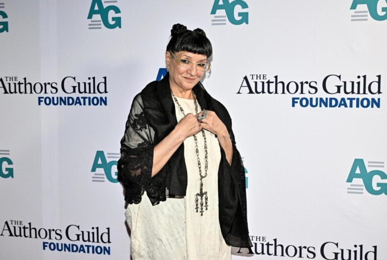 Sandra Cisneros long wanted an invite to the American Academy of Arts and Letters. Now, she’s in