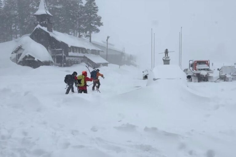 Rescuers push through winter storm to 6 survivors of a California avalanche. 9 others are missing