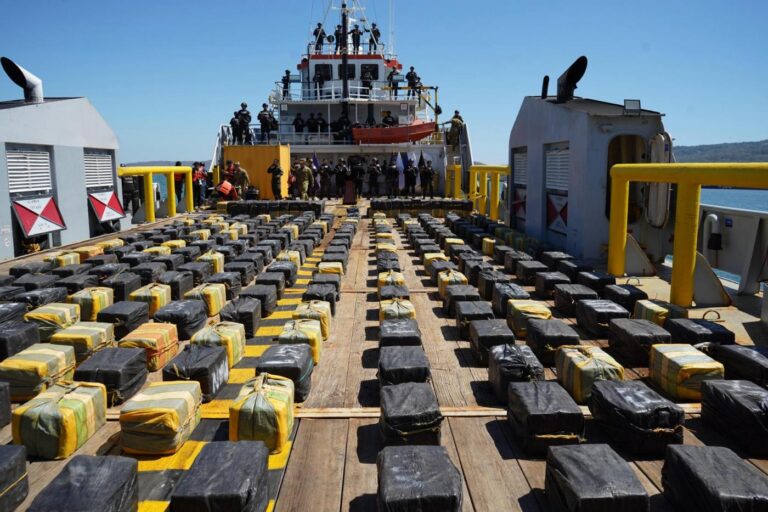 Mexico and El Salvador make big cocaine seizures at sea as US continues lethal strikes