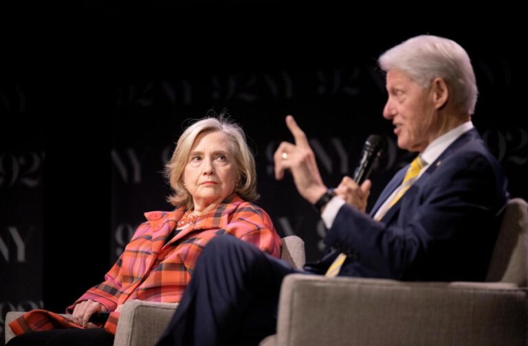 Bill and Hillary Clinton, battle-tested, gear up for another Washington fight