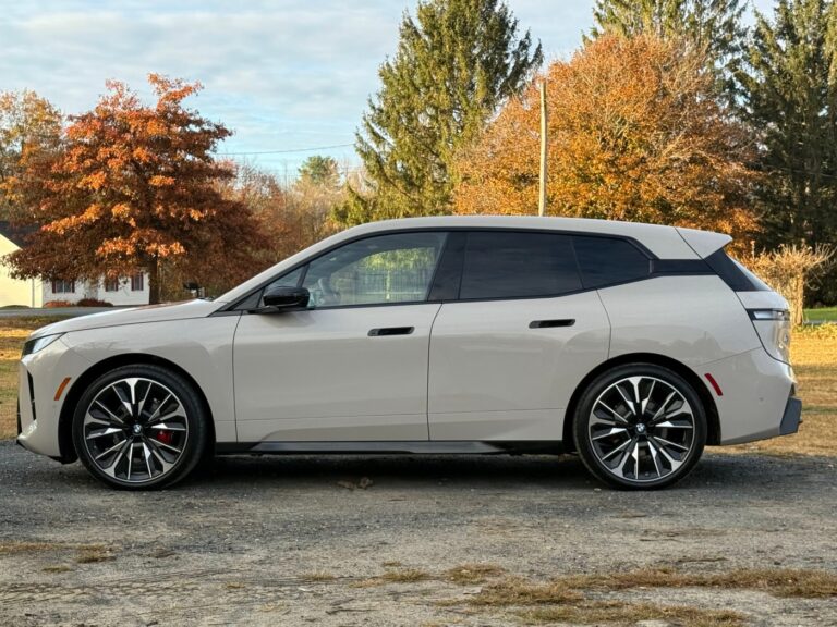 Grasso’s Garage: 26 BMW iX solves the EV comfort problem