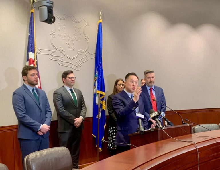 Chatbots, AI, data privacy and more: CT lawmakers look to regulate tech