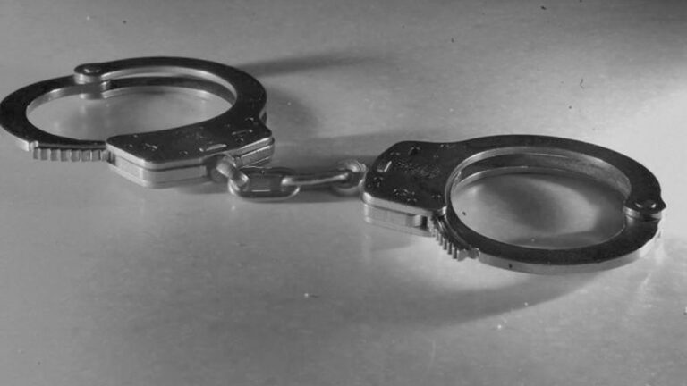 CT woman charged with identity fraud after she allegedly stole $230,000 in unemployment benefits